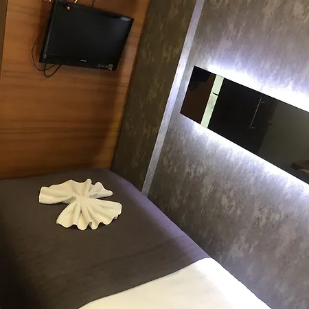 فندق Izmit Saray 3*