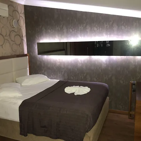 Izmit Saray كوجايِلِ