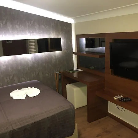 Izmit Saray 3* كوجايِلِ