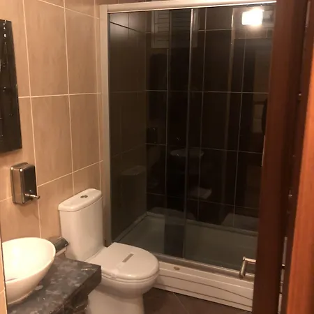 Izmit Saray 3* كوجايِلِ