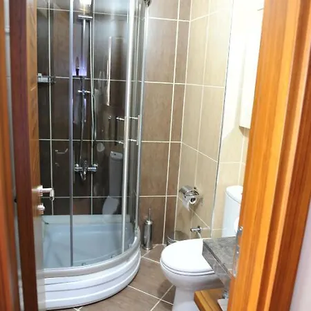 Otel Izmıt Saray 3*