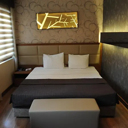 Izmit Saray كوجايِلِ