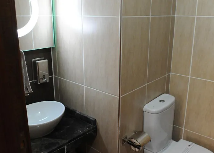 Izmit Saray 3* Kocaeli